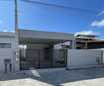 house em Ernesto Pereira dos Anjos, São João do Rio Vermelho - Florianópolis - SC