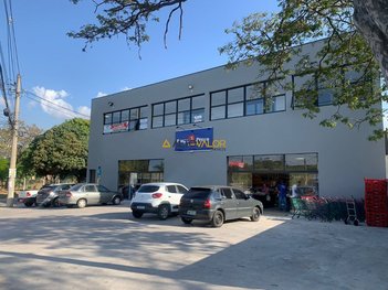 office em Adelino Martins, Tulipas - Jundiaí - SP