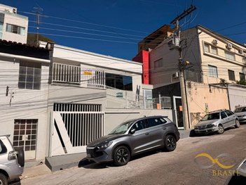 house em Rua Nossa Senhora Aparecida, Centro - Lavras - MG
