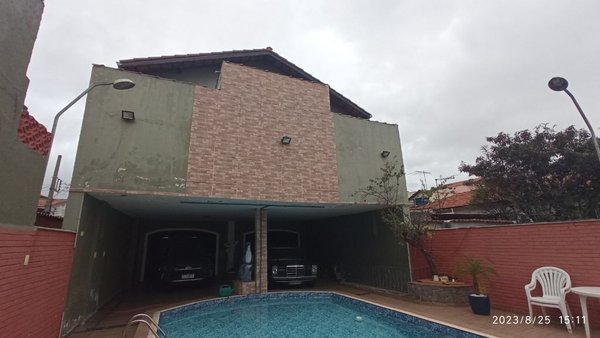Cômodo Condomínio