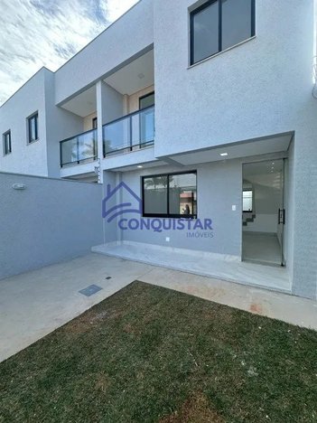 house em Rua Professor Massanielo Santos, Planalto - Belo Horizonte - MG