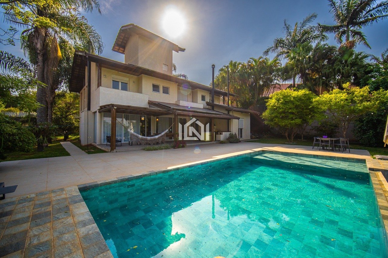 casa a venda no condominio jardim passargada e - piscina