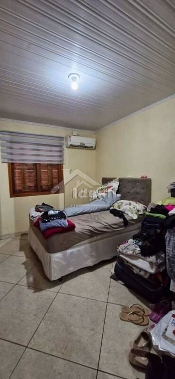 house em Rua Anita Garibaldi, Piratini - Sapucaia do Sul - RS