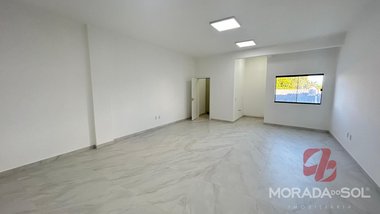 office em Avenida Bayer Filho, Centro - Tijucas - SC