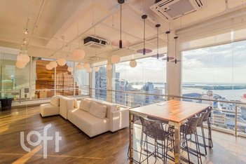 apartment em Rua Senhor dos Passos, Centro Histórico - Porto Alegre - RS