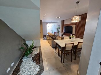 house em Avenida Estevan Corbani, Jardim Santa Maria - Jacareí - SP