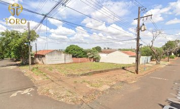 land_lot em Rua Leonildo Rubio, Parque Tarumã - Maringá - PR