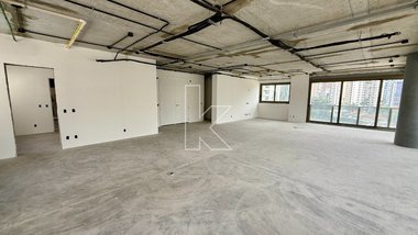 apartment em Avenida Hélio Pellegrino, Vila Nova Conceição - São Paulo - SP