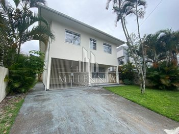 house em Rua Magalhães, Jurerê - Florianópolis - SC