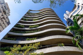 apartment em Rua Barão de Campos Gerais, Real Parque - São Paulo - SP