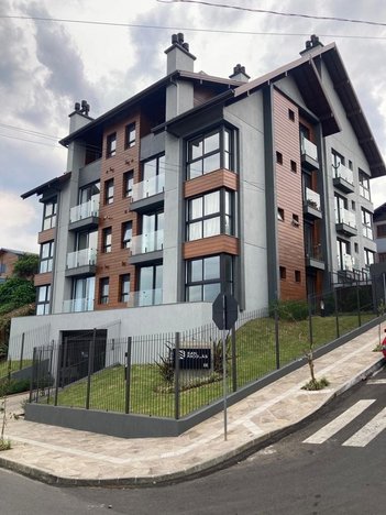 apartment em Rua Tristão de Oliveira, Floresta - Gramado - RS