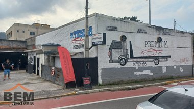 commercial_property em Rua Monte Pouso Alto, Monte Alegre - Camboriú - SC