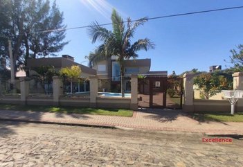 house em Rua Batuíra, Xangri-Lá - Xangri-Lá - RS
