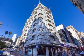 apartment em Rua Doutor Flores, Centro Histórico - Porto Alegre - RS