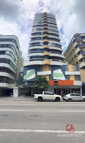 apartment em Avenida Nereu Ramos, Meia Praia - Itapema - SC