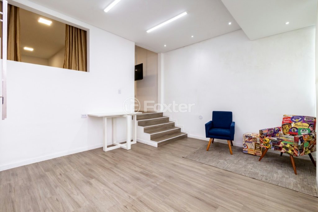 1731093585605-13_20closet_20quarto_204_20_3_.jpeg