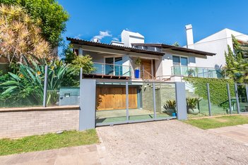 house em Rua Professor Ulisses Cabral, Chácara das Pedras - Porto Alegre - RS