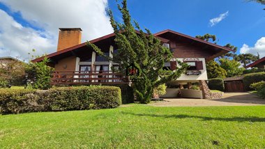 house em Avenida Alto da Boa Vista, Alto da Boa Vista - Campos do Jordão - SP