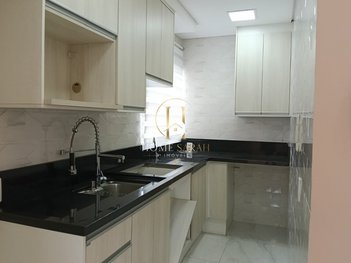 apartment em Rua Fábio Fanuchi, Santa Cândida - Curitiba - PR