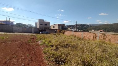 land_lot em Rua Cônego Roussin, Villa Real - Sabará - MG