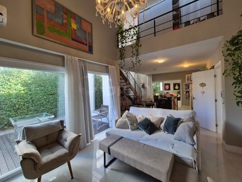 house em Rodovia Doutor Antônio Luiz Moura Gonzaga, Rio Tavares - Florianópolis - SC