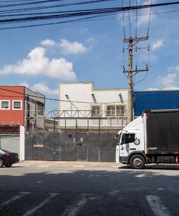 commercial_property em Rua Bandeirantes, Conceição - Diadema - SP