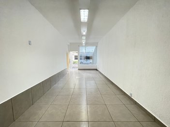 commercial_building em Rua Marquês de Paranaguá, Santo Antônio - Belo Horizonte - MG