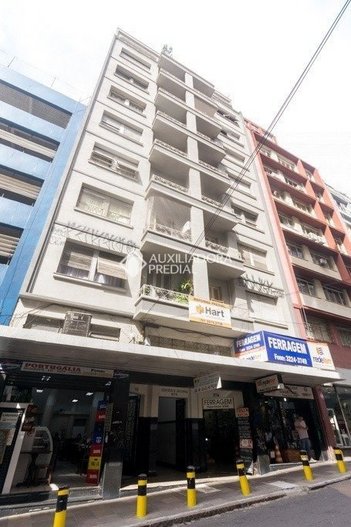 apartment em Rua Marechal Floriano Peixoto, Centro Histórico - Porto Alegre - RS
