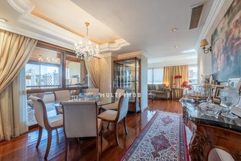 apartment em Rua Cândido Silveira, Auxiliadora - Porto Alegre - RS
