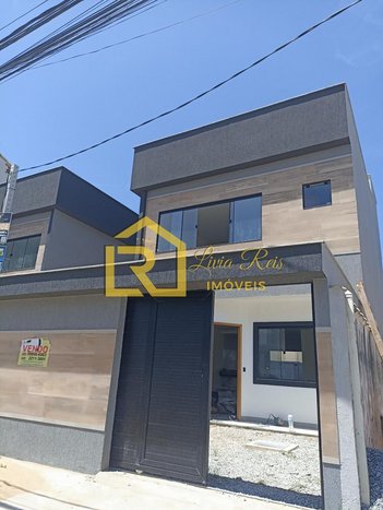 house em Rua Santa Cecília, Village Rio das Ostras - Rio das Ostras - RJ
