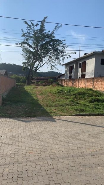 land_lot em Rua Maria Cantilde Gomes, Petrópolis - Joinville - SC