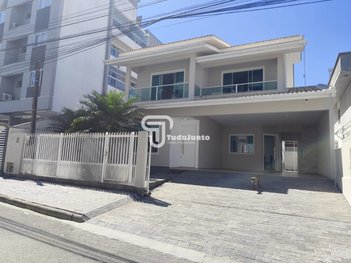 house em Rua Ímola, Pagani - Palhoça - SC