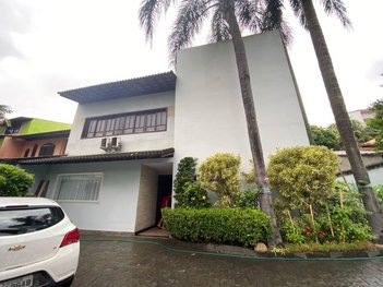 house em Estrada de Jacarepaguá, Jacarepaguá - Rio de Janeiro - RJ