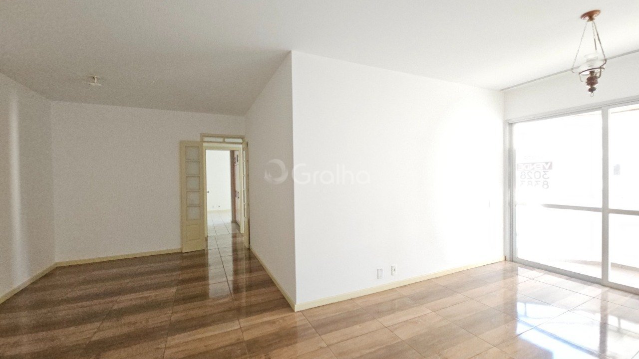 4 SALA