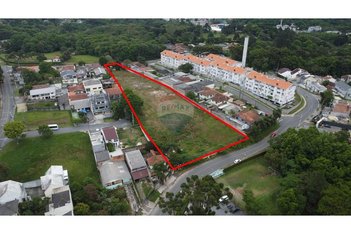 land_lot em Rua Walace Landal, Santa Cândida - Curitiba - PR