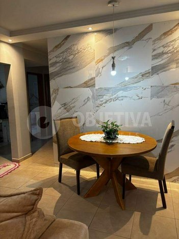 apartment em Rua Armando Tucci, Santa Mônica - Uberlândia - MG