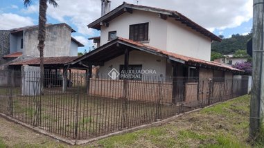 house em Rua Júlio Dias de Souza, Aberta dos Morros - Porto Alegre - RS
