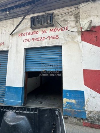 business em Estrada União e Indústria, Itaipava - Petrópolis - RJ