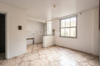 apartment em Avenida Farrapos, São Geraldo - Porto Alegre - RS