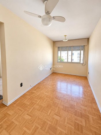 apartment em Rua Jandyr Maya Faillace, Jardim Leopoldina - Porto Alegre - RS