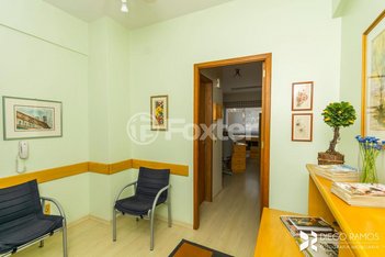 office em Avenida Taquara, Petrópolis - Porto Alegre - RS