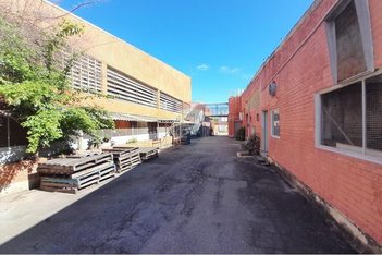 industrial em Rua Gomes de Campos, Pavuna - Rio de Janeiro - RJ