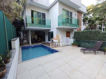 house em Avenida Irene Lopes Sodré, Engenho do Mato - Niterói - RJ