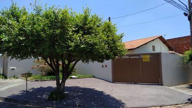 house em Rua Olintho Serafim Garcia, Parque das Amoras II - São José do Rio Preto - SP
