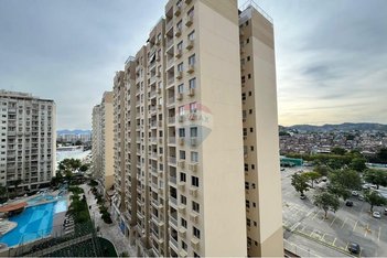 apartment em Rua Degas, Del Castilho - Rio de Janeiro - RJ