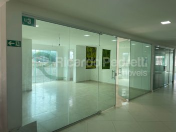 business em Rua Santa Catarina, Cidade Praiana - Rio das Ostras - RJ
