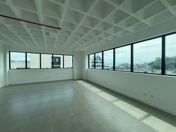 office em Rodovia José Carlos Daux, João Paulo - Florianópolis - SC