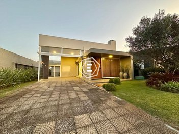 house em Rua Rio Jacuí, Centro - Xangri-Lá - RS