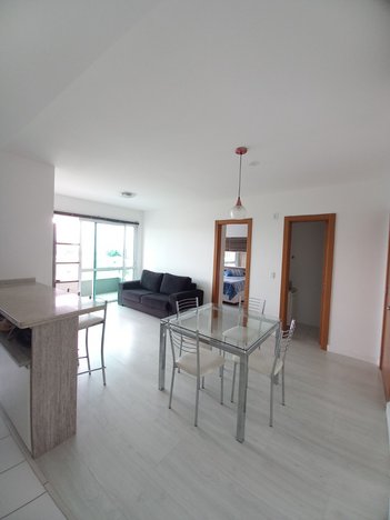 apartment em Valdir Antonio Lopes, Três Figueiras - Porto Alegre - RS