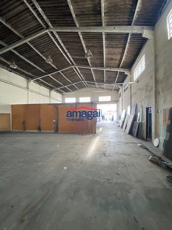 industrial em Avenida Adhemar Pereira de Barros, Jardim Santa Maria - Jacareí - SP